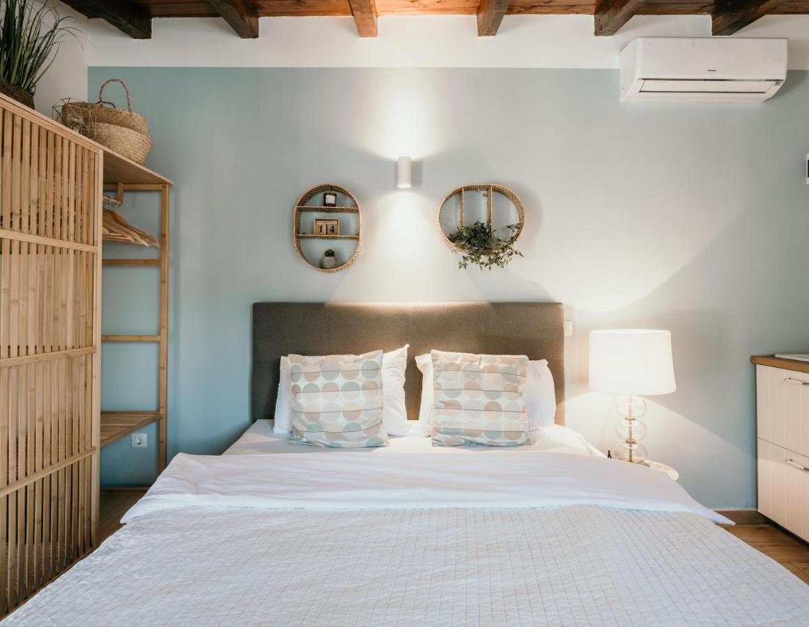 Mila And Jurija Formenti 2 Apartments In Heart Of Nautic Marina, With Heated Swimming Pool, Bikes, Sup, Kajak 斯克拉丁 外观 照片