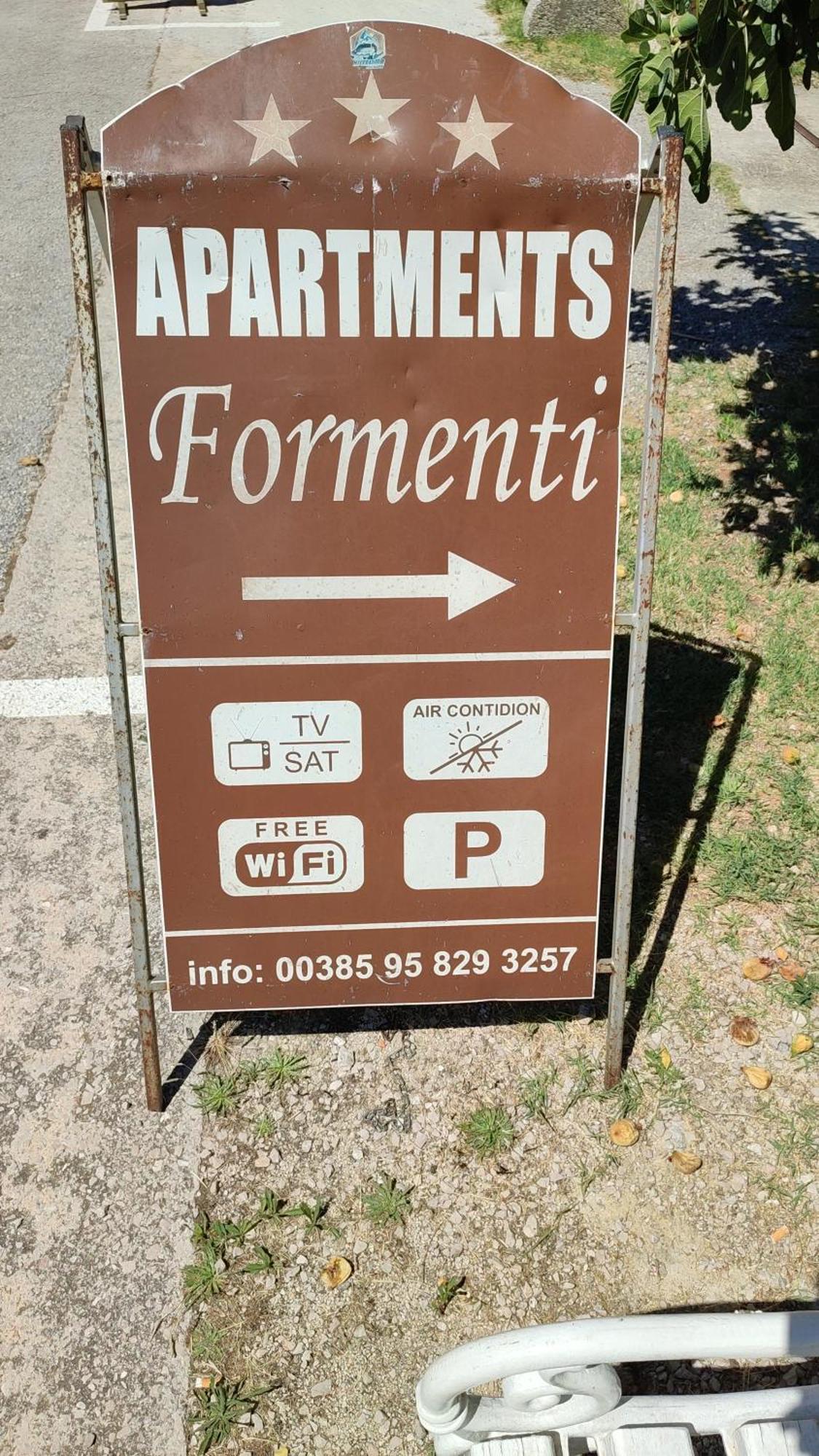 Mila And Jurija Formenti 2 Apartments In Heart Of Nautic Marina, With Heated Swimming Pool, Bikes, Sup, Kajak 斯克拉丁 外观 照片